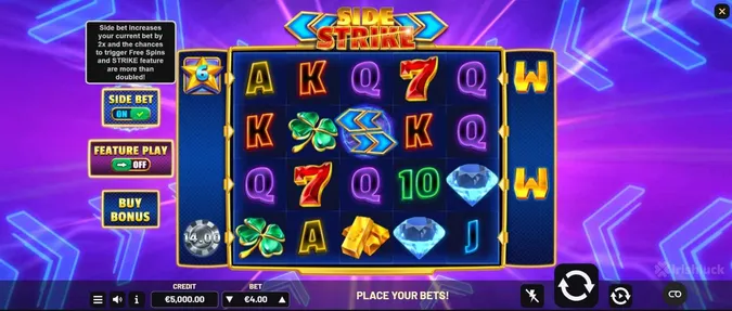 Screenshot of Side Strike slot game