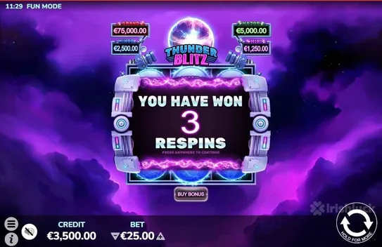 Gameplay of slot game thunder blitz